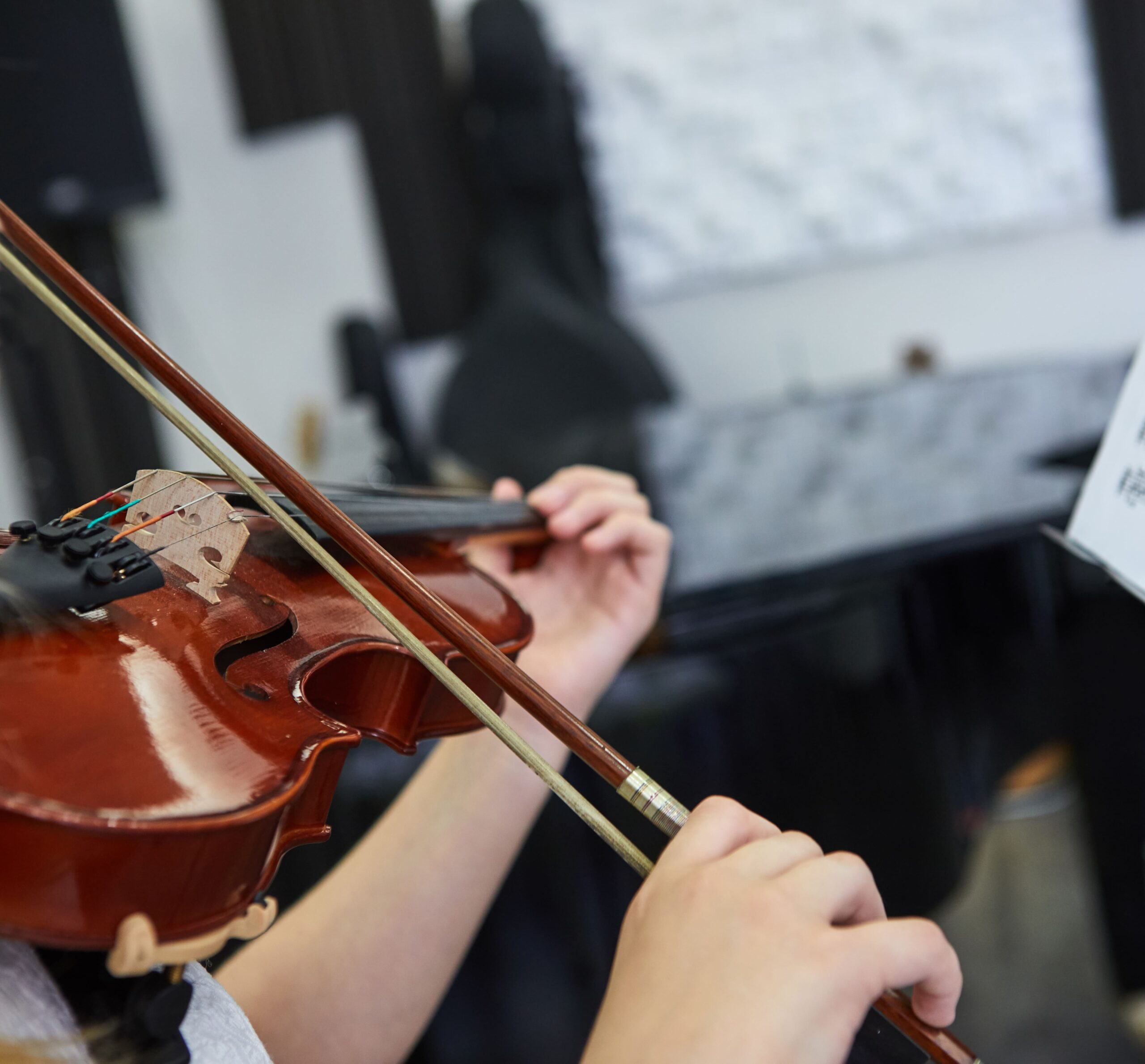 El arte que sana: cómo la danza, la música y las artes plásticas transforman vidas y construyen comunidad